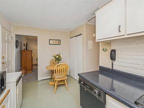 2537 Jerusalem Avenue 2J, North Bellmore NY 11710