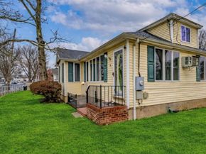 36 E 12th Street, Huntington Station NY 11746