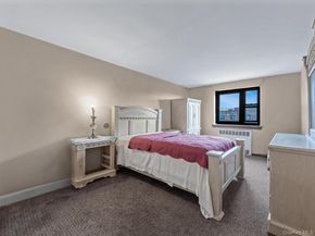88-25 155th Avenue 6M, Howard Beach NY 11414