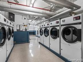 220-55 46th Avenue 7S, Bayside NY 11361