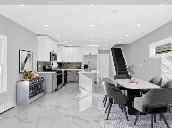 109-20 221st Street, Queens Village NY 11429