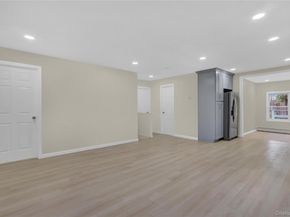 12 Carlls Path, North Babylon NY 11703