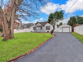 12 Carlls Path, North Babylon NY 11703