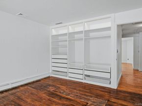 10 Hewitt Drive, Northport NY 11768