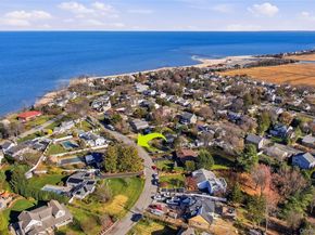 10 Hewitt Drive, Northport NY 11768