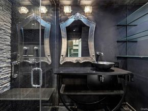 10 Hewitt Drive, Northport NY 11768