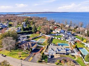 10 Hewitt Drive, Northport NY 11768