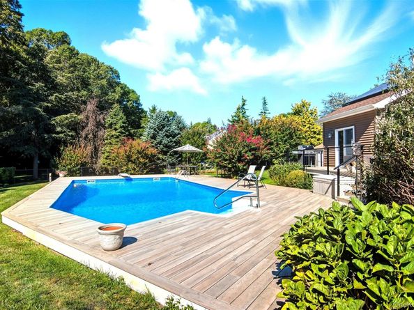 61 Eileen Circle, Jamesport NY 11947