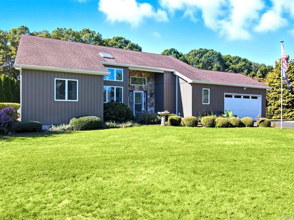 61 Eileen Circle, Jamesport NY 11947