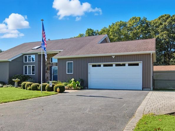 61 Eileen Circle, Jamesport NY 11947