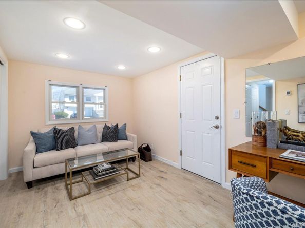 2970 Bond Drive, Merrick NY 11566