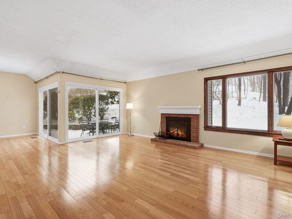 55 Heritage Hills A, Somers NY 10589