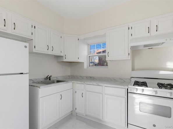 3 Hamilton Avenue, Ossining NY 10562