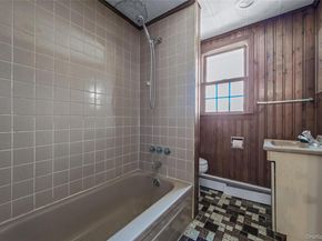 7 Romeo Lane, Commack NY 11725