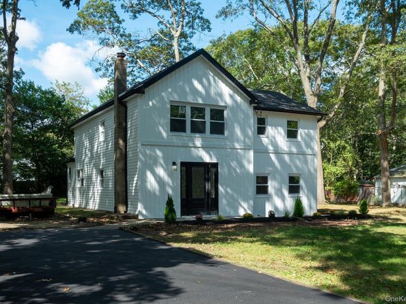 461 Avondale Drive, Shirley NY 11967