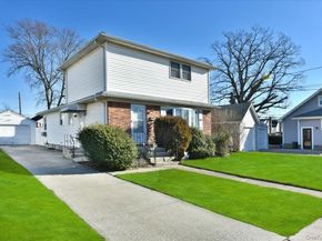 233 Meyer Avenue, Valley Stream NY 11580
