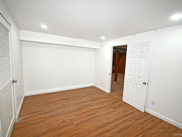 112-13 178th Street, Addisleigh Park NY 11433