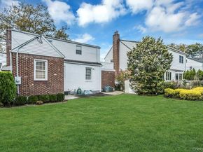 16 William Street, New Hyde Park NY 11040