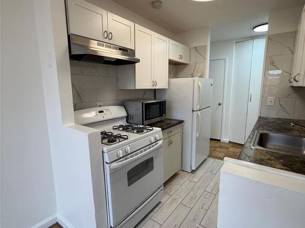 16 Lake Street 7B, White Plains NY 10603