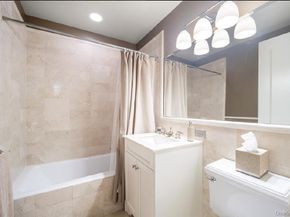 10 City Place 8B, White Plains NY 10601