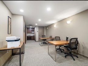 10 City Place 8B, White Plains NY 10601