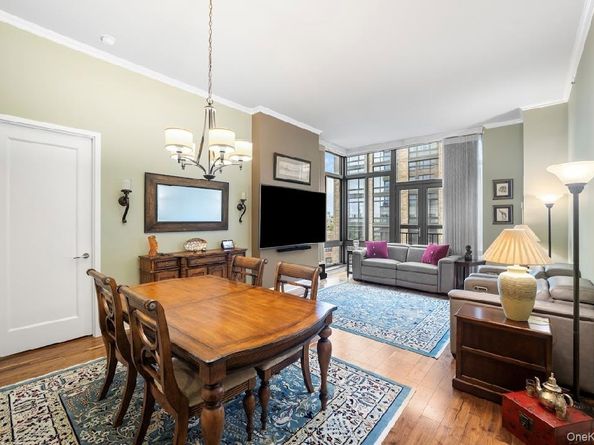 10 City Place 8B, White Plains NY 10601