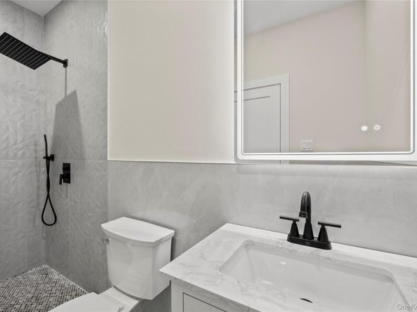 182 Friends Lane, Westbury NY 11590