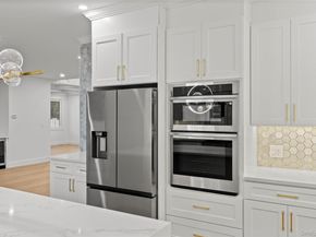182 Friends Lane, Westbury NY 11590