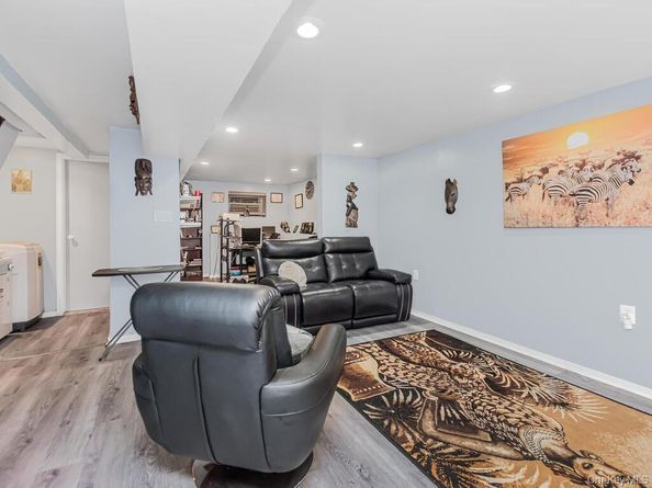 1260 Adee Avenue, Bronx NY 10469