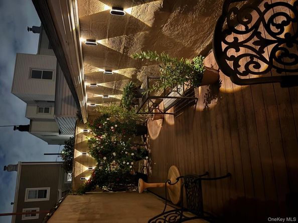 6422 72nd Street, Middle Village NY 11379