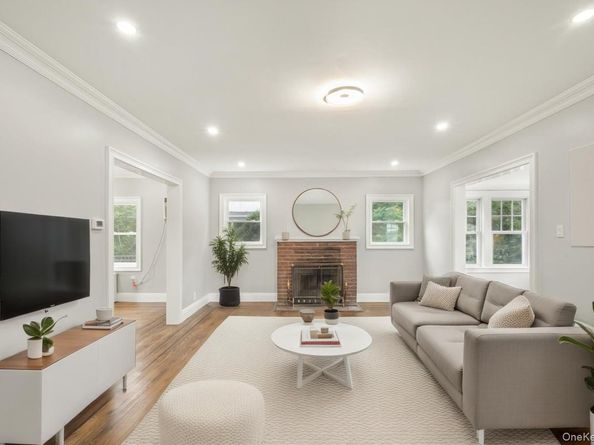 327 N Forest Avenue, Rockville Centre NY 11570