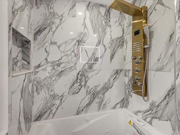 327 N Forest Avenue, Rockville Centre NY 11570