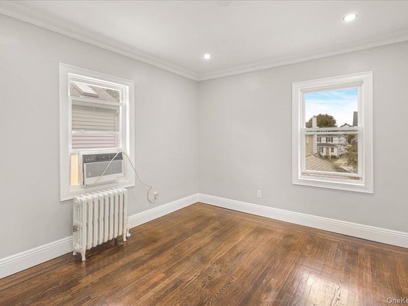 327 N Forest Avenue, Rockville Centre NY 11570