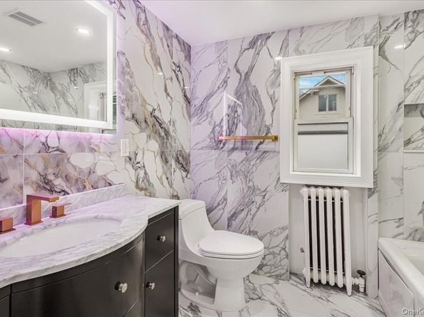 327 N Forest Avenue, Rockville Centre NY 11570