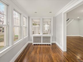 327 N Forest Avenue, Rockville Centre NY 11570