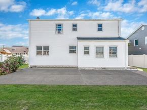 2595 Castle Court, North Bellmore NY 11710