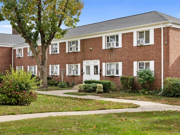 221-26 Manor Road 116, Queens Village NY 11427