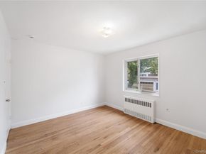 221-26 Manor Road 116, Queens Village NY 11427