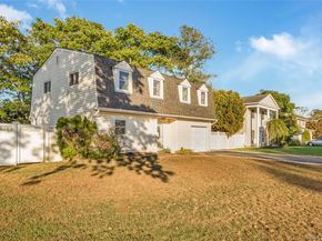 209 Cirrus Road, Holbrook NY 11741