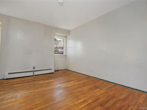 209 Cirrus Road, Holbrook NY 11741