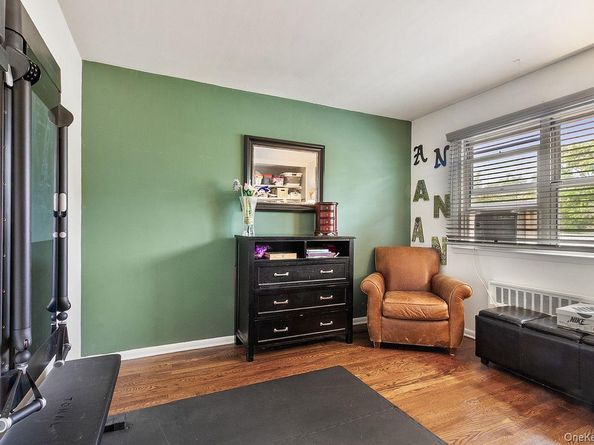 84 Charter Circle 84, Ossining NY 10562