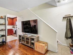 84 Charter Circle 84, Ossining NY 10562