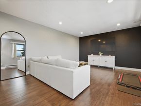 693 Wantagh Avenue, Wantagh NY 11793