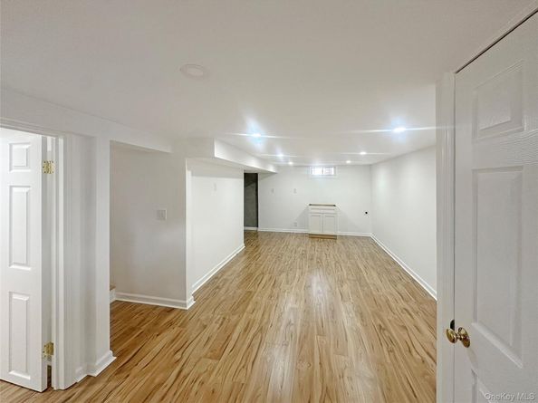 86 Wilson Avenue, Medford NY 11763
