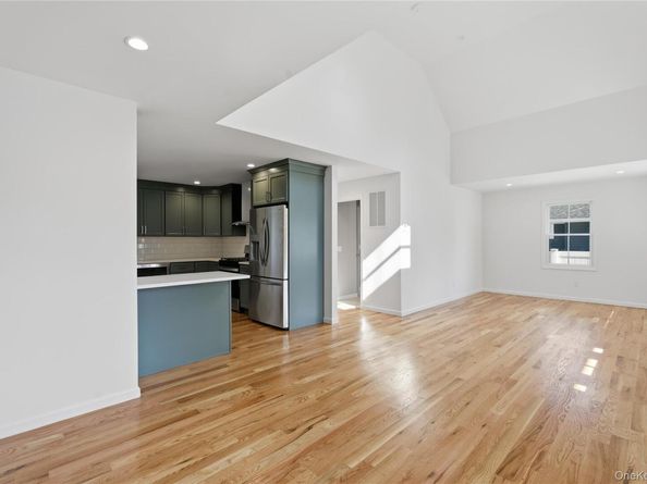 1 Washington Avenue, Centereach NY 11720