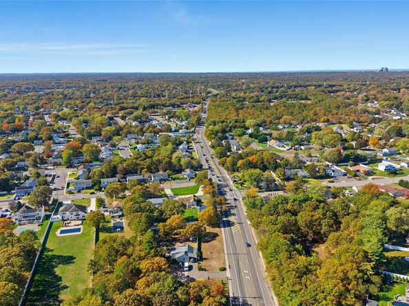1 Washington Avenue, Centereach NY 11720