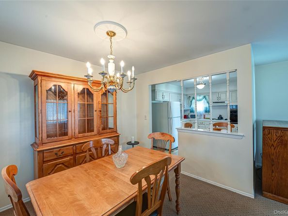 2672 Martin Avenue, Bellmore NY 11710