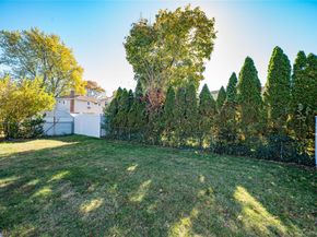 2672 Martin Avenue, Bellmore NY 11710