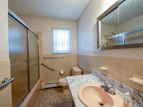 2672 Martin Avenue, Bellmore NY 11710