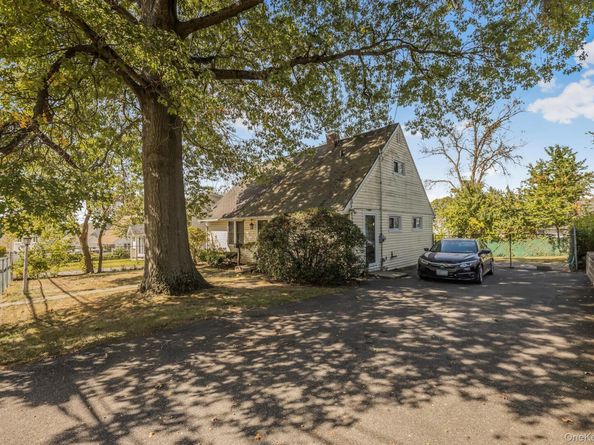 117 Mountaindale Road, Yonkers NY 10710